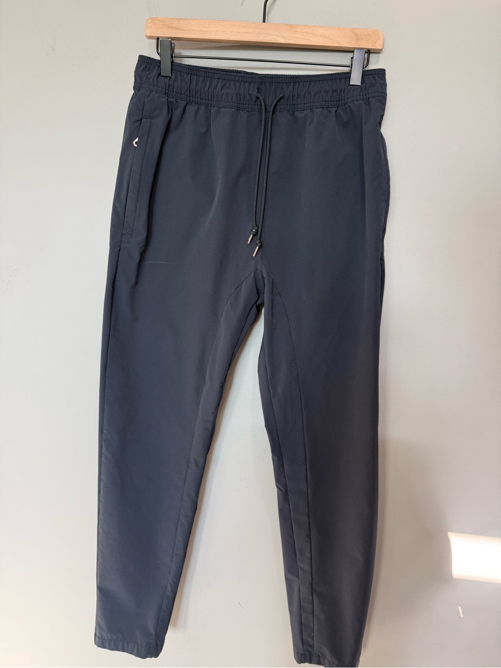 Zanerobe Men’s Size 34 Navy Stretch Tech Jogger Pants Drawstring Tapered